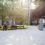 Chelsea Studio W Elevator Wd Nr Flatiron Nyc-1225